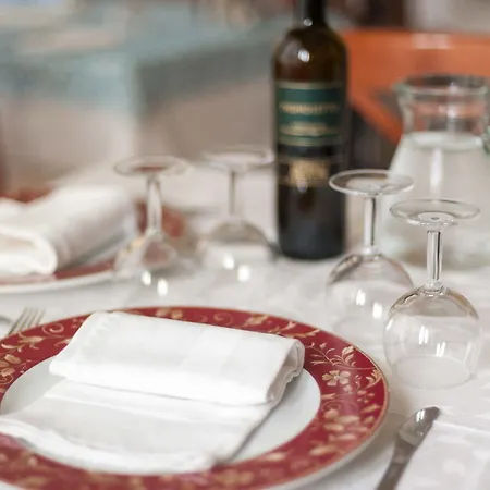 ホテル Regina E Ristorante