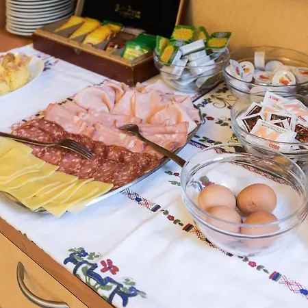 Regina E Ristorante ホテル