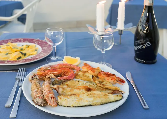 Отель Regina E Ristorante Пунта-Марина