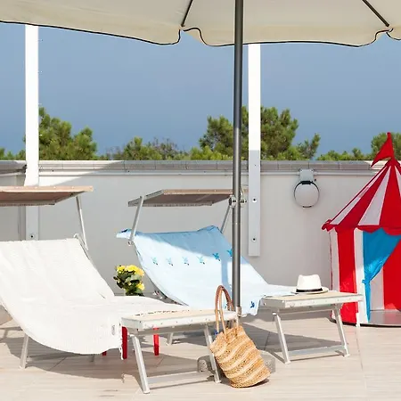 Hotel Regina E Ristorante Punta Marina