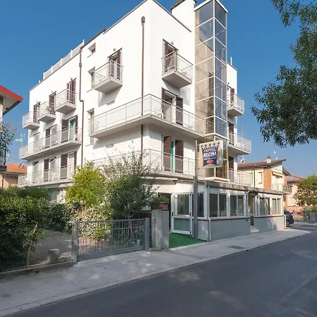 Hotel Regina E Ristorante 3*