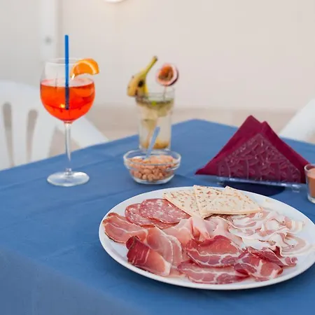 מלון Regina E Ristorante פונטה מרינה
