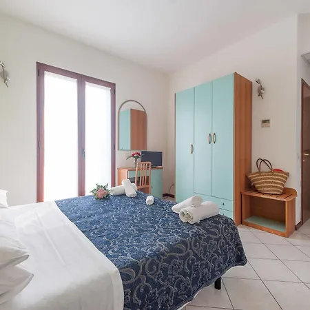 Regina E Ristorante 3* Punta Marina