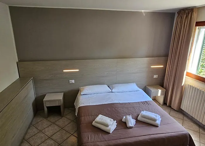 Regina E Ristorante 3* Punta Marina