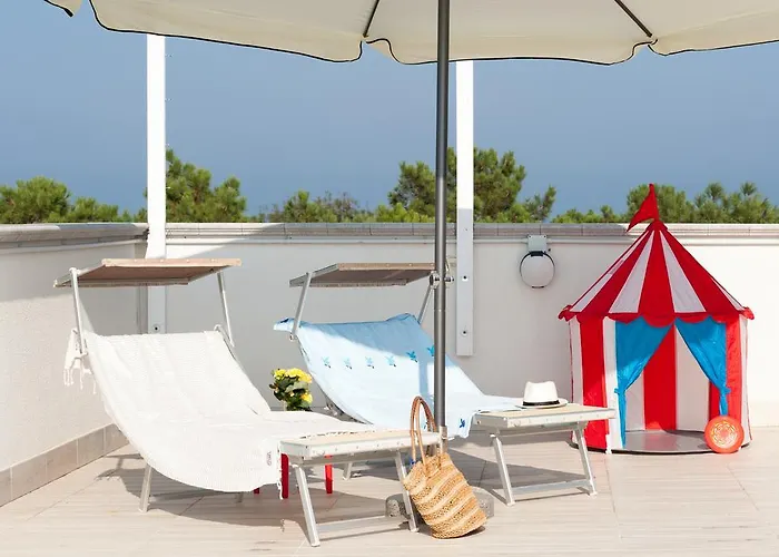 Hotell Regina E Ristorante Punta Marina