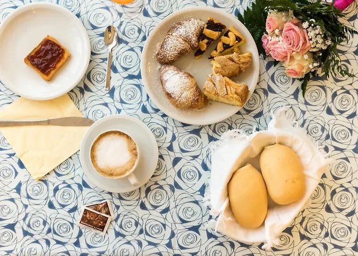 Hotell Regina E Ristorante Punta Marina