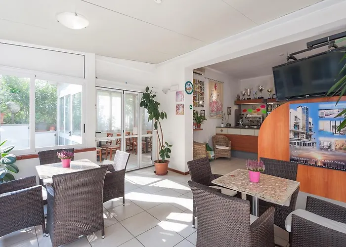 Hotell Regina E Ristorante 3*