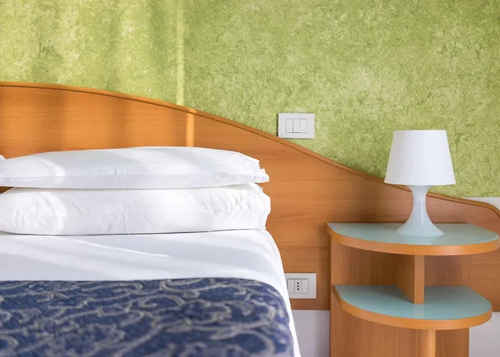 Regina E Ristorante 푼타 마리나